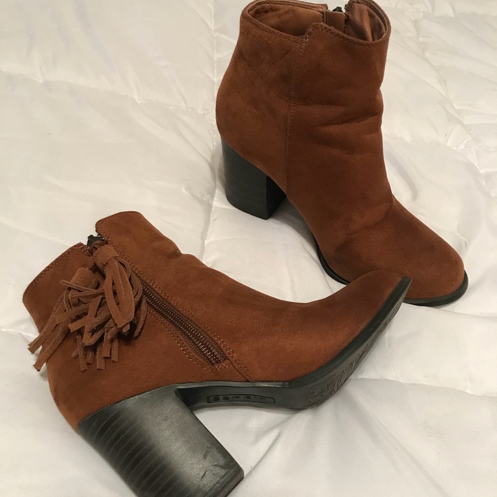Chestnut booties - Picture 3 of 5